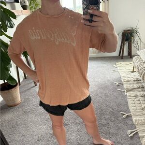 Women’s oversized billabong California tee